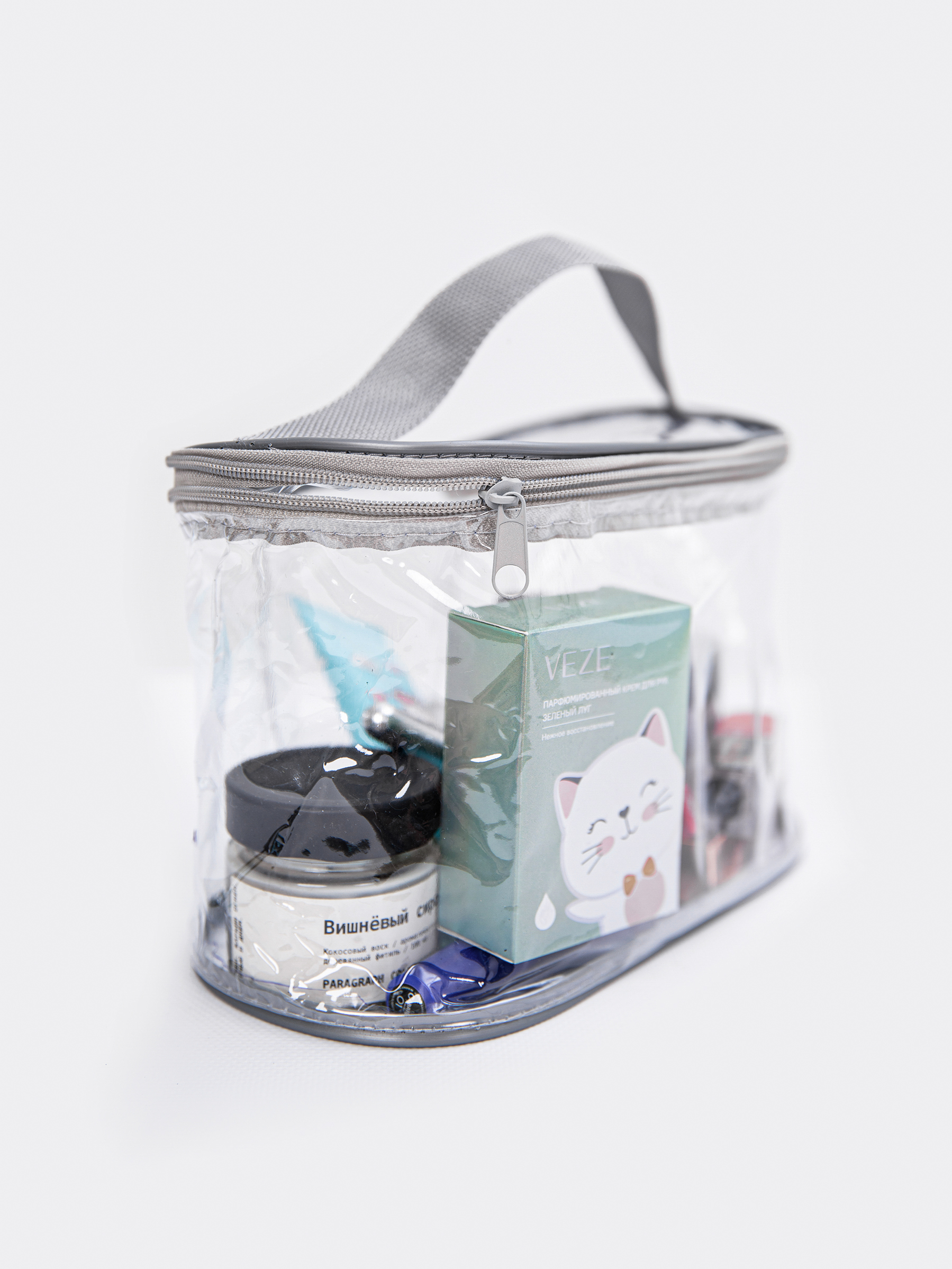 Косметичка вид 5