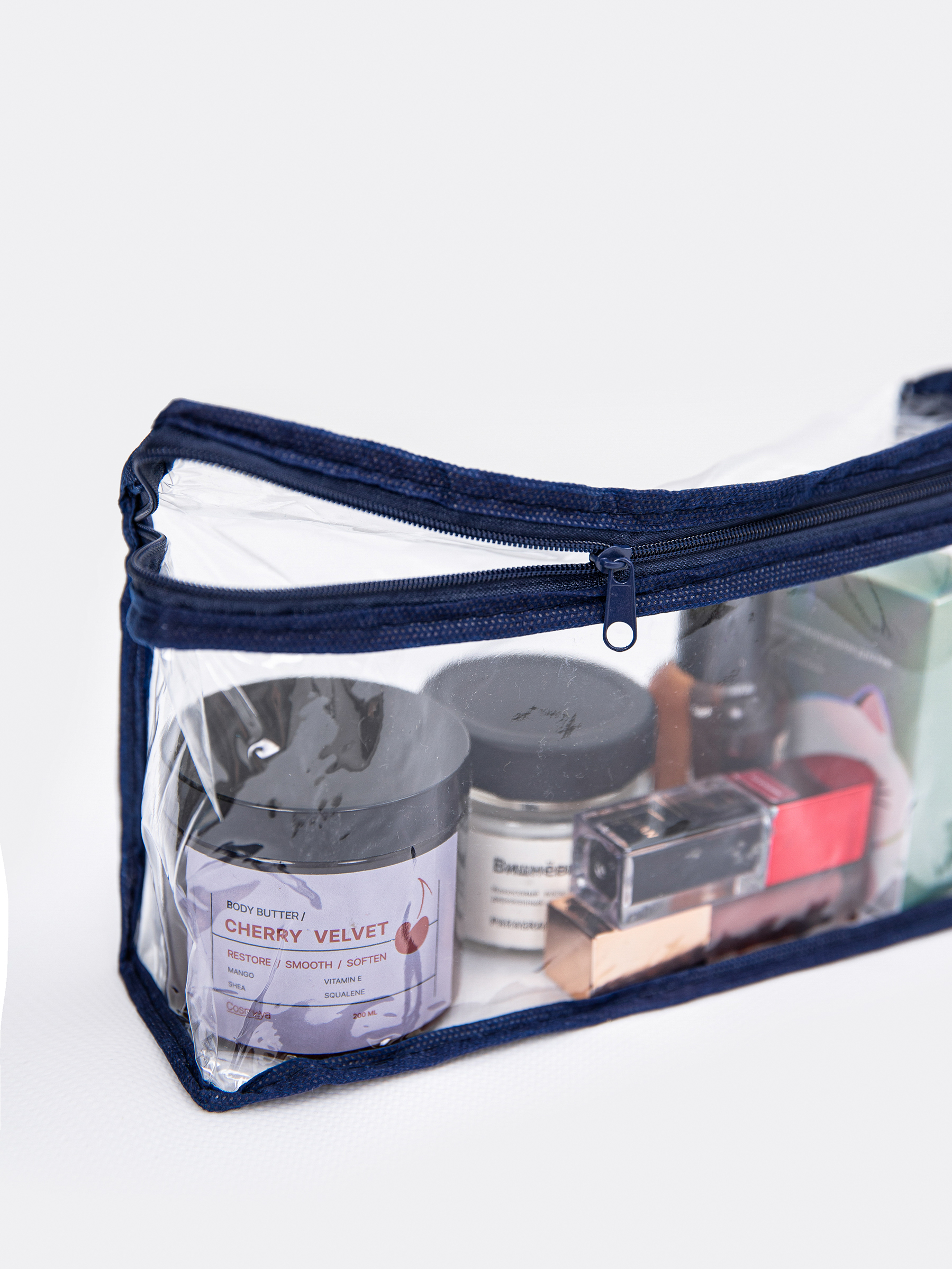 Косметичка вид 1